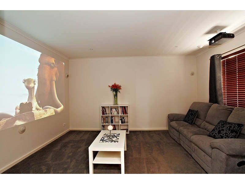 75 Marigold Crescent, Gowanbrae VIC 3043