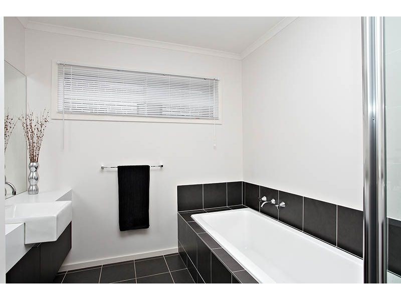 75 Marigold Crescent, Gowanbrae VIC 3043