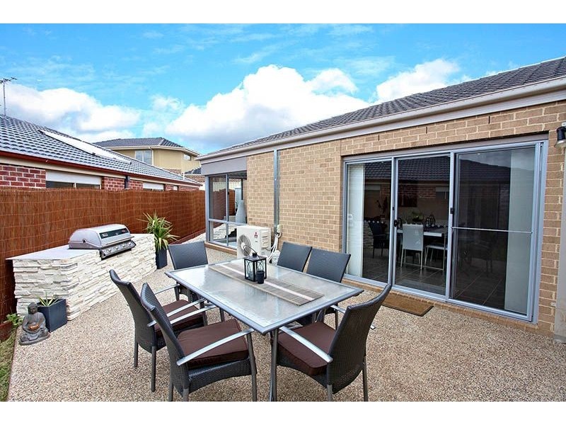 75 Marigold Crescent, Gowanbrae VIC 3043