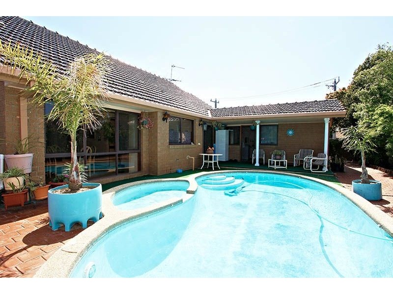 83 Hillcrest Drive, Westmeadows VIC 3049