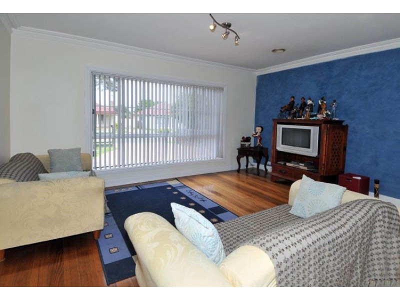 14 Dalkeith Avenue, Tullamarine VIC 3043