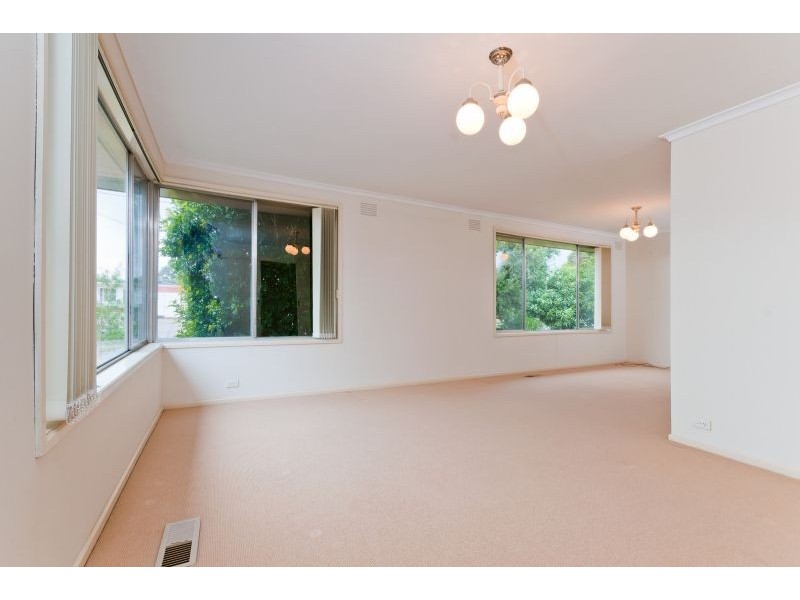 35 Birch Avenue, Tullamarine VIC 3043