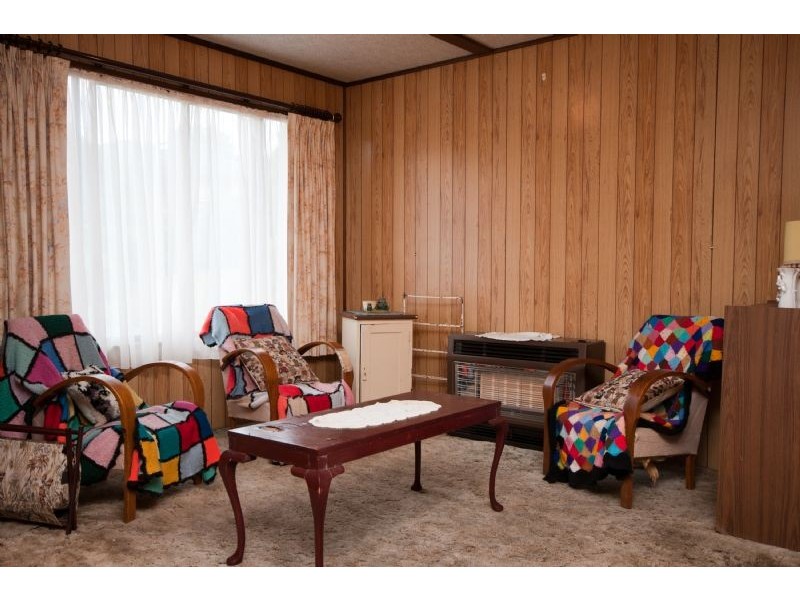 8-10 Farley Court, Gladstone Park VIC 3043