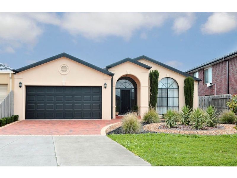 81 Rutherglen Crescent, Gowanbrae VIC 3043