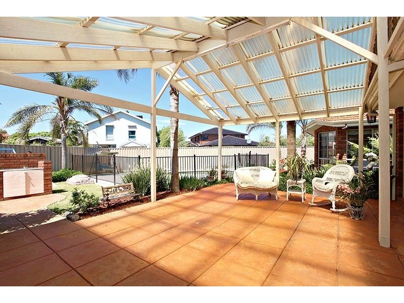 16 Glasson Court, Greenvale VIC 3059