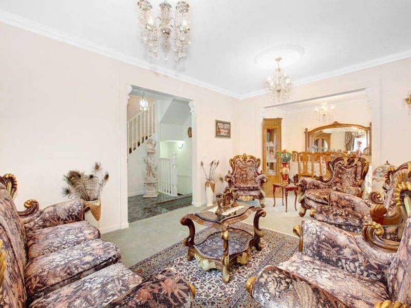 7 Nairn Court, Greenvale VIC 3059