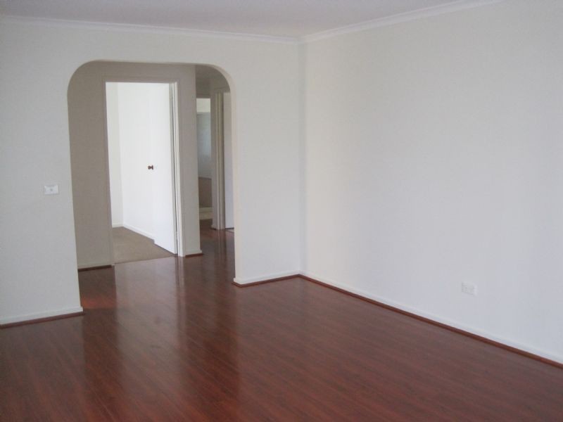 1/130 Deakin Street, Essendon VIC 3040