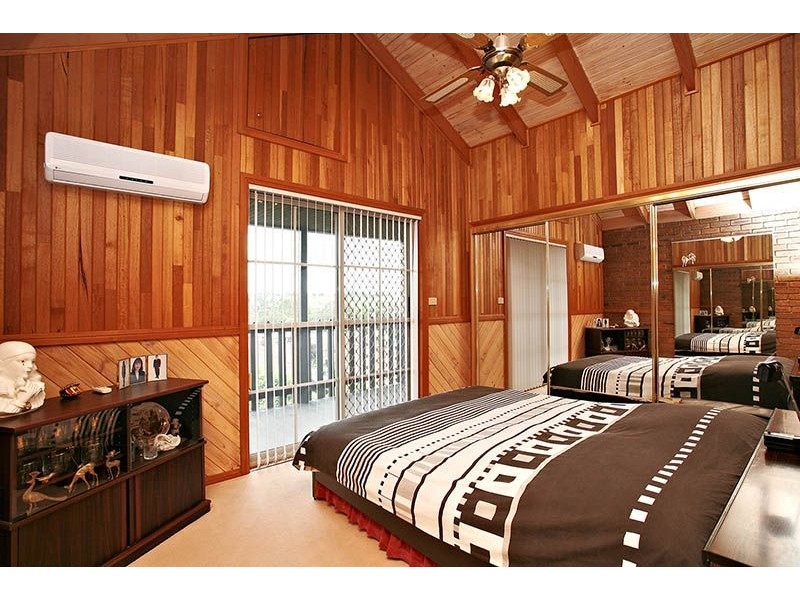 2/26 Campbell Street, Westmeadows VIC 3049