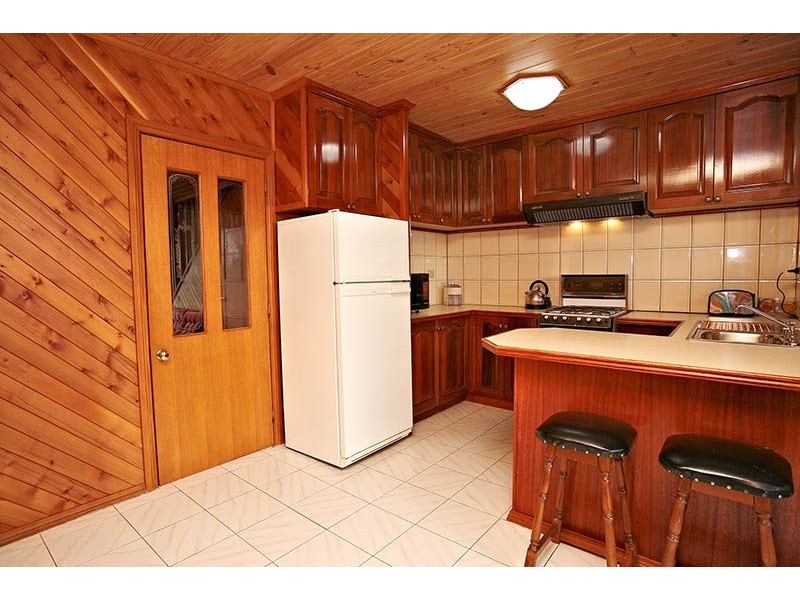 2/26 Campbell Street, Westmeadows VIC 3049