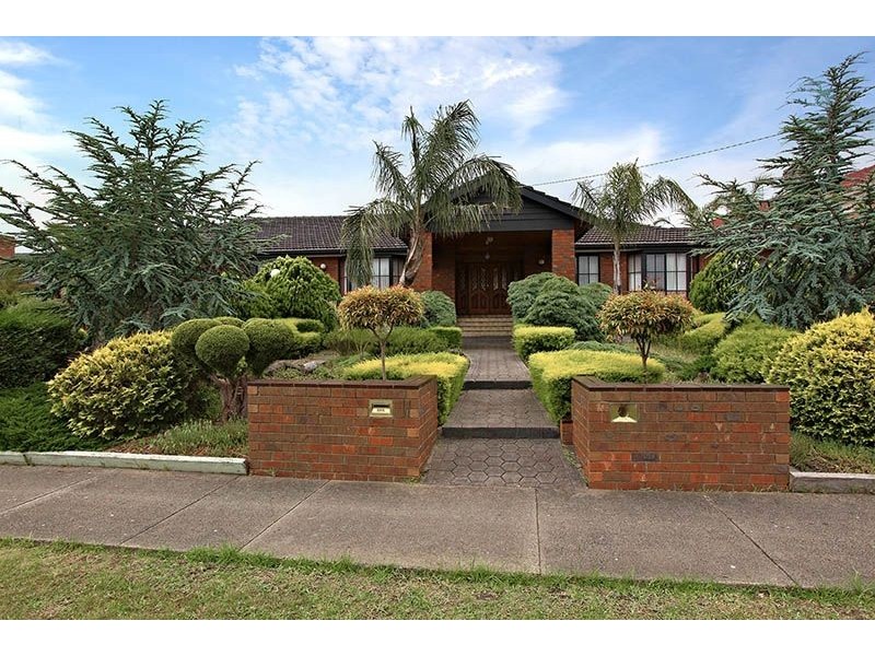 11 Motherwell Avenue, Greenvale VIC 3059