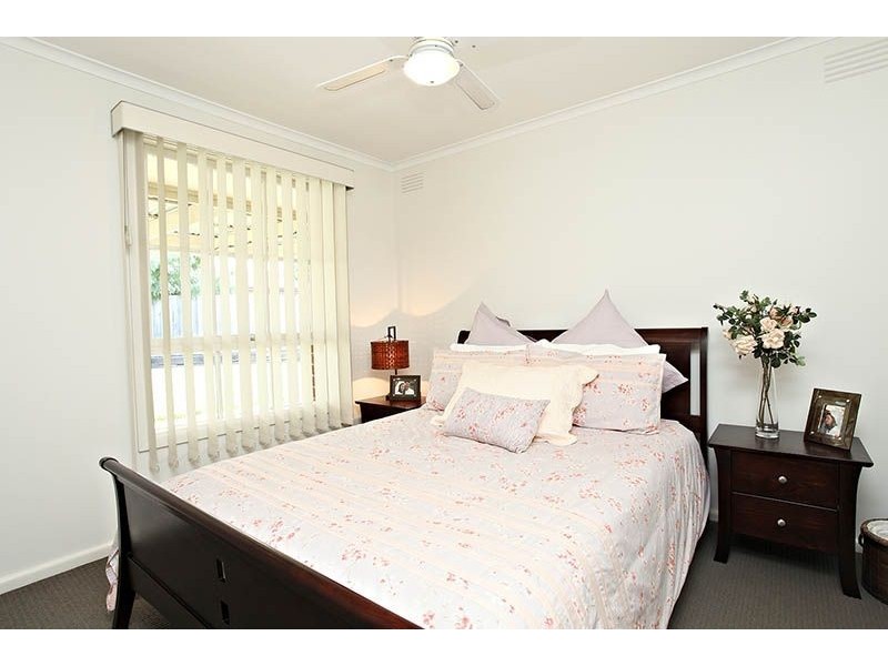 10 Swan Avenue, Westmeadows VIC 3049