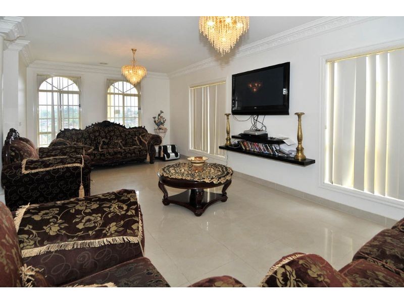 35 Marigold Crescent, Gowanbrae VIC 3043