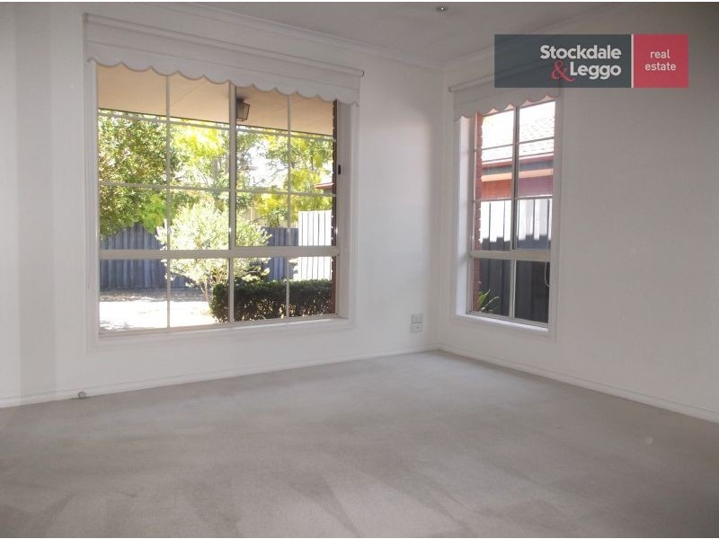 2/66 Hotham Road, Niddrie VIC 3042