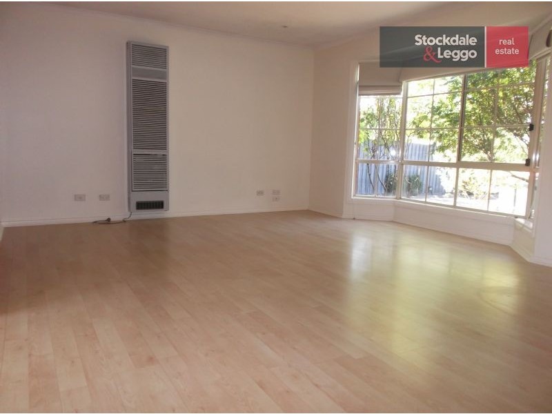 2/66 Hotham Road, Niddrie VIC 3042