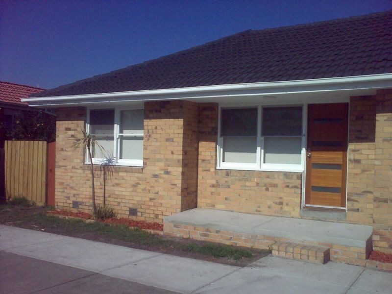 4/8 Waratah Avenue, Tullamarine VIC 3043