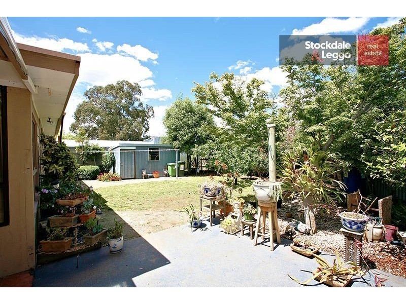 20 Burnleigh Drive, Gladstone Park VIC 3043