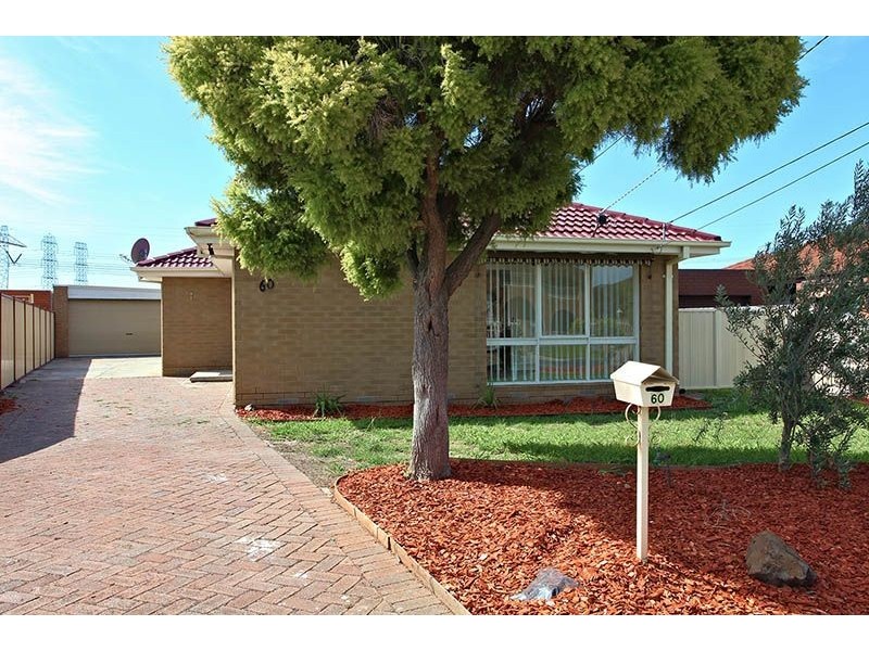 60 Lenoak Street, Gladstone Park VIC 3043
