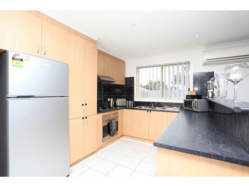 4/48 Sharps Road, Tullamarine VIC 3043