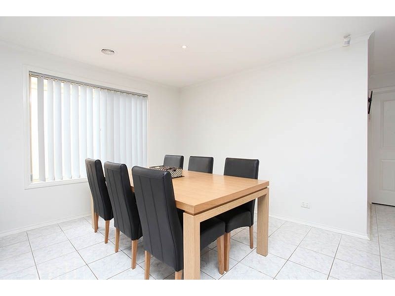 4/48 Sharps Road, Tullamarine VIC 3043