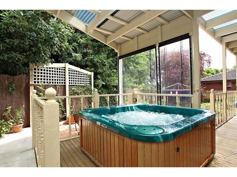 7 Sulby Place, Gladstone Park VIC 3043