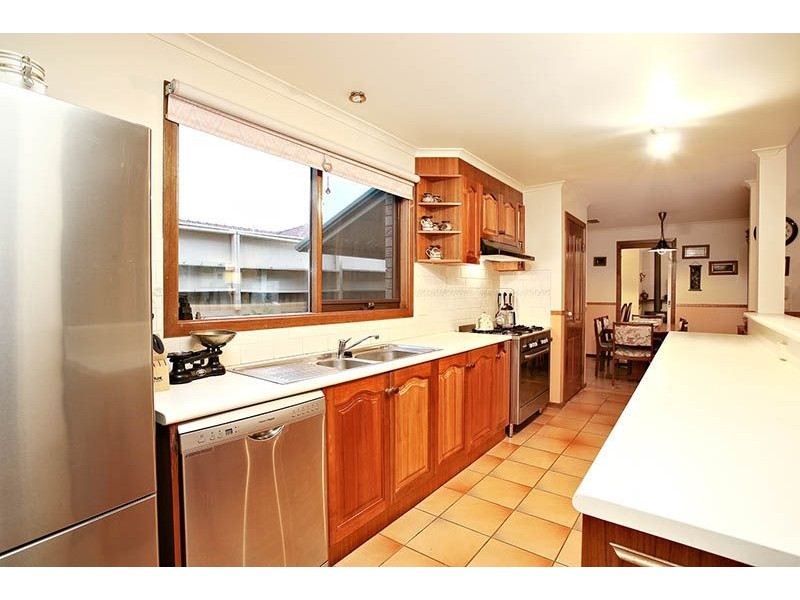 8 Urquhart Court, Greenvale VIC 3059