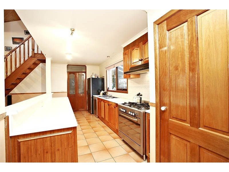 8 Urquhart Court, Greenvale VIC 3059