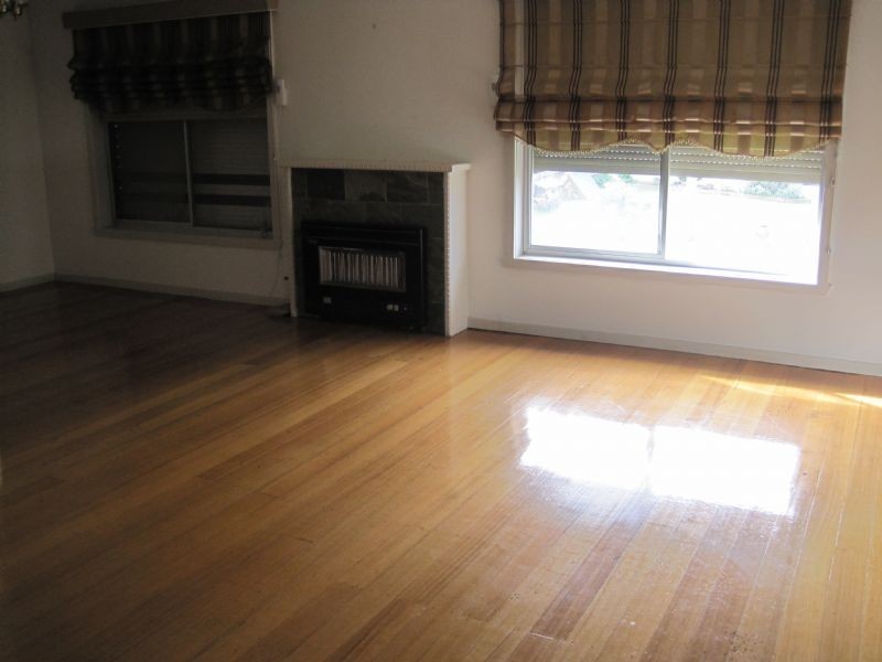 17 Westfield Blvd, Westmeadows VIC 3049