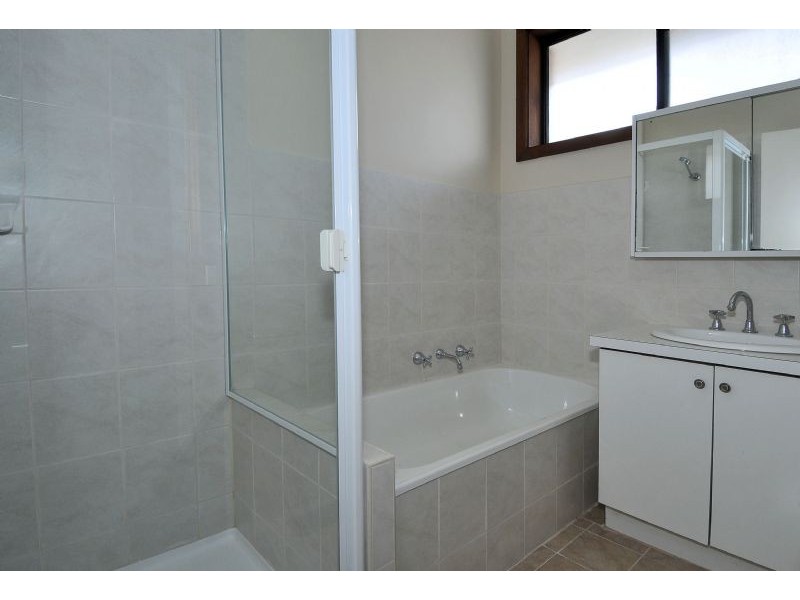 1/250 Melrose Drive, Tullamarine VIC 3043