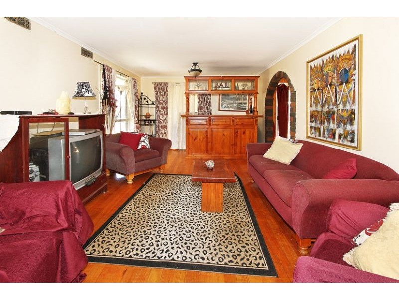 3 Manor Court, Gladstone Park VIC 3043