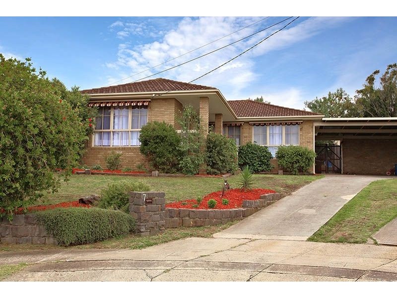 7 Forest Court, Gladstone Park VIC 3043