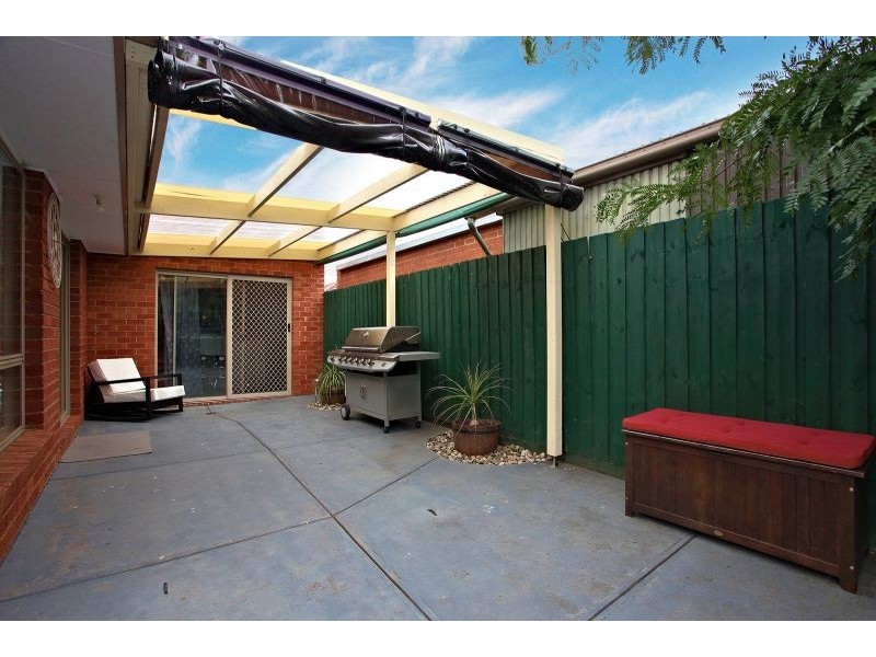 3/20 Waratah Avenue, Tullamarine VIC 3043