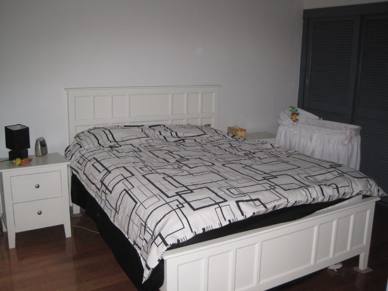 3 Barrington Crescent, Gladstone Park VIC 3043