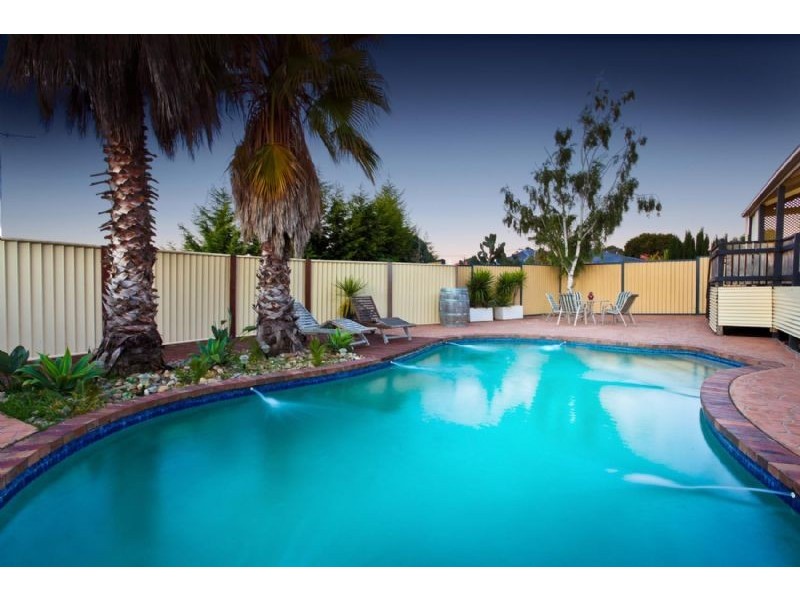 1 Victor Place, Attwood VIC 3049