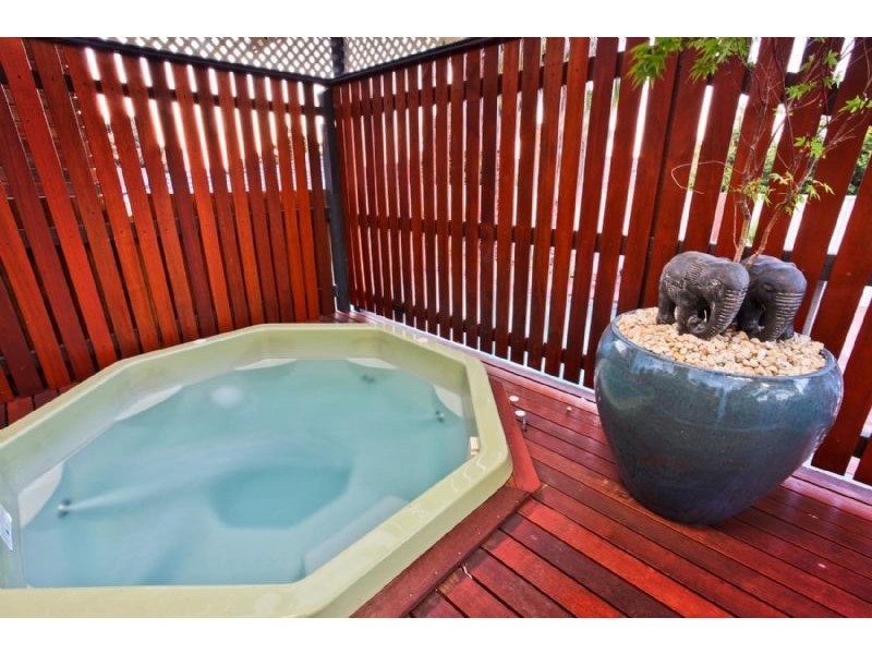 1 Victor Place, Attwood VIC 3049