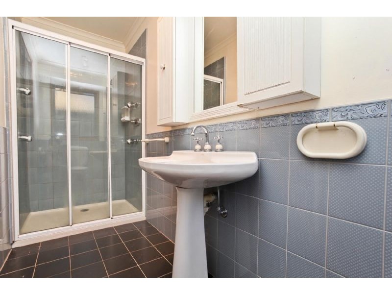 1 Victor Place, Attwood VIC 3049