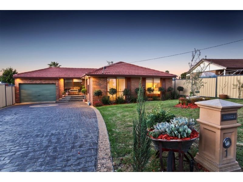 1 Victor Place, Attwood VIC 3049