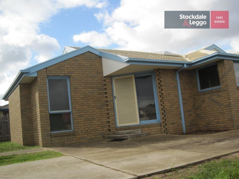 86 Bridgewater Road, Craigieburn VIC 3064