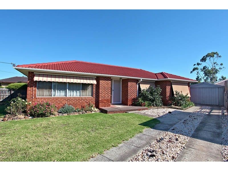 19 Parnell Crescent, Gladstone Park VIC 3043