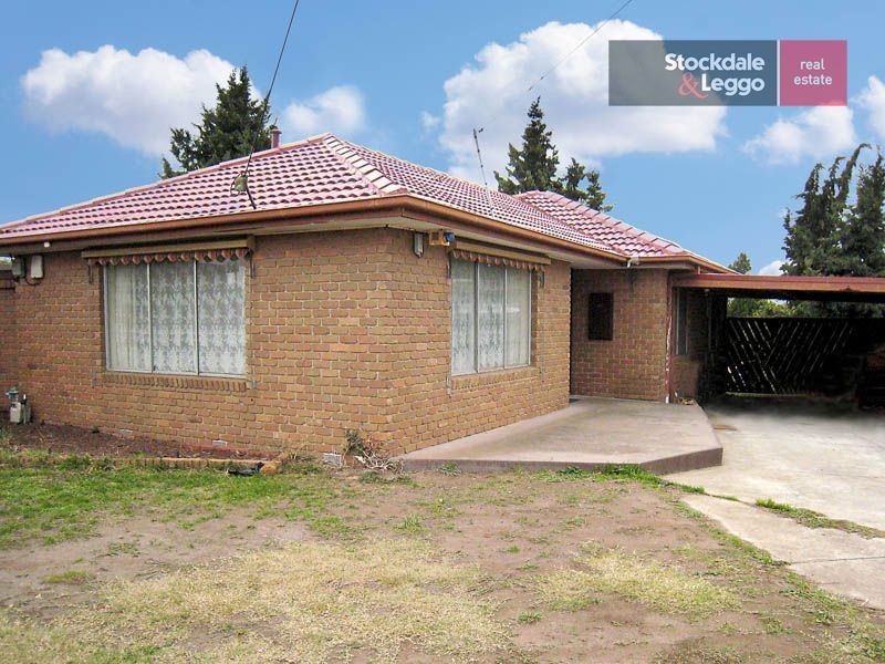 23 Gaynor Crescent, Gladstone Park VIC 3043