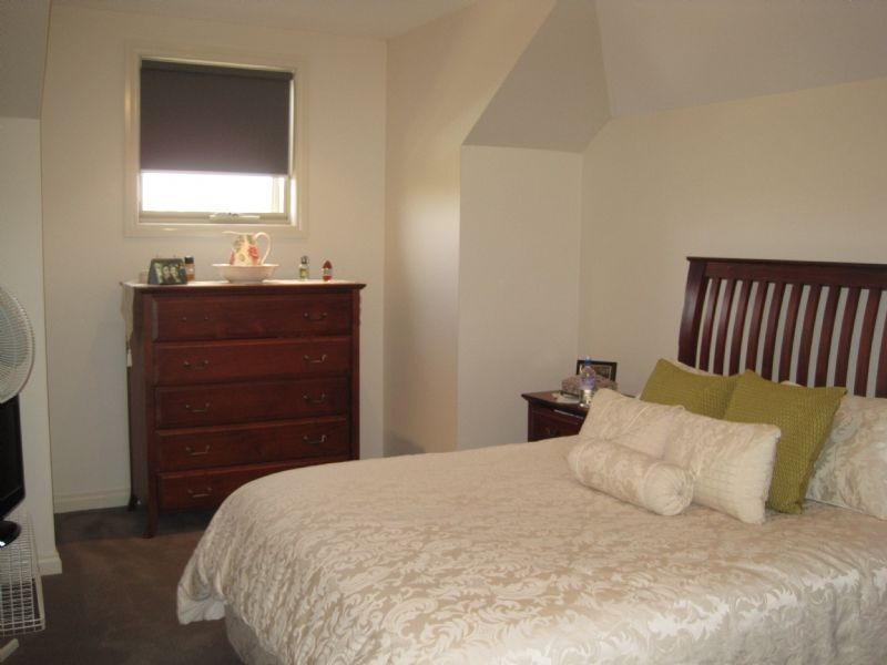 1/5 Avion Place, Westmeadows VIC 3049