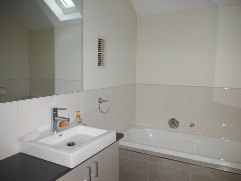 1/5 Avion Place, Westmeadows VIC 3049