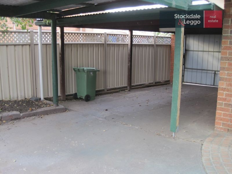 10 Gretna Close, Westmeadows VIC 3049