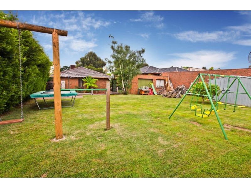 22 Shadforth Street, Westmeadows VIC 3049