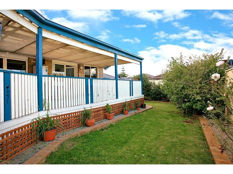 3 Fairbank Avenue, Gladstone Park VIC 3043