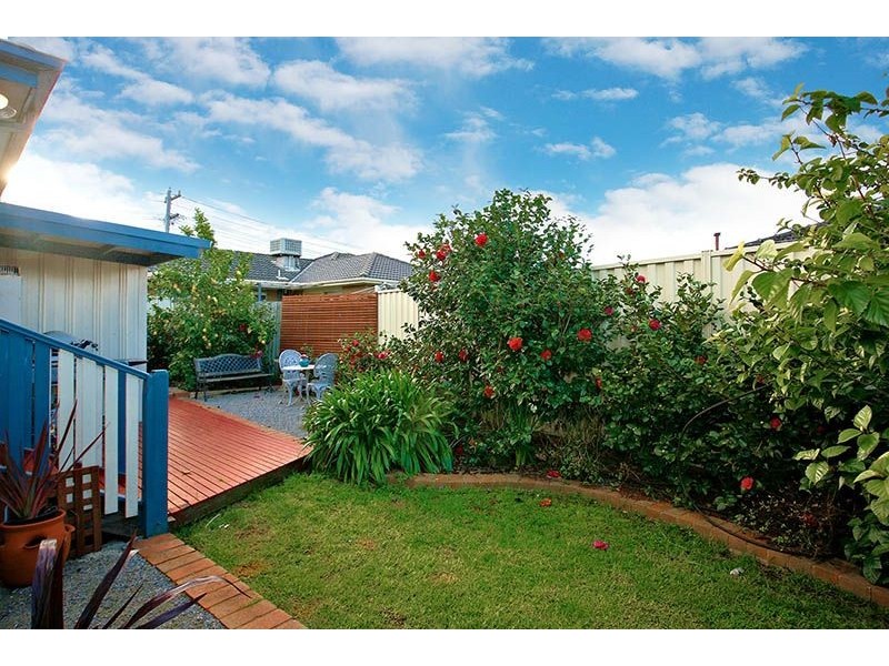3 Fairbank Avenue, Gladstone Park VIC 3043
