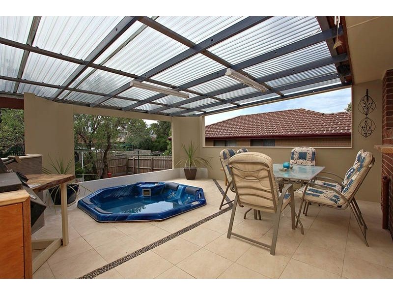 2 Gela Court, Tullamarine VIC 3043