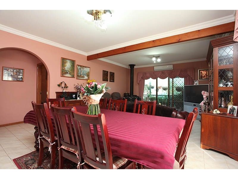 20 Ambleside Road, Greenvale VIC 3059