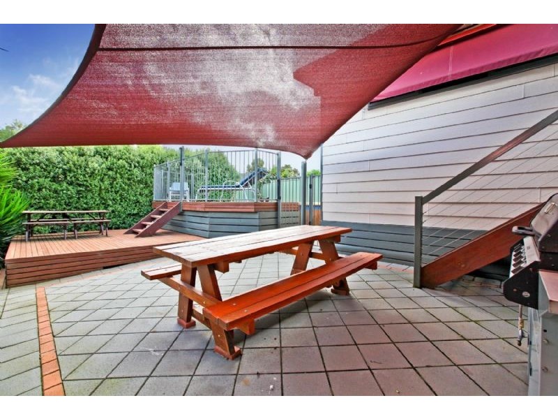 90 Kenny Street, Attwood VIC 3049