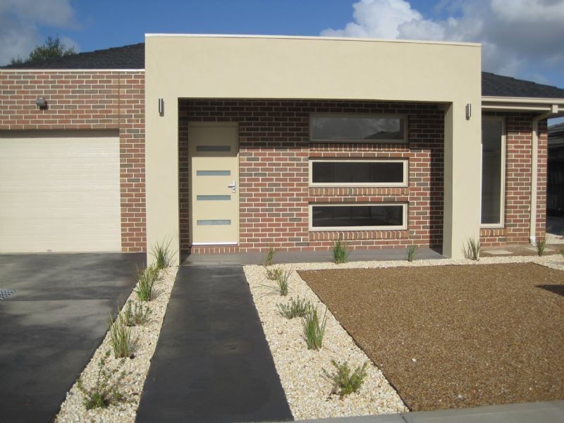 1/3 South Road, Airport West VIC 3042