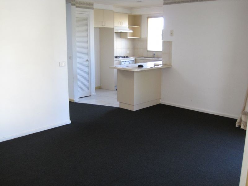 86 Bridgewater Rd, Craigieburn VIC 3064